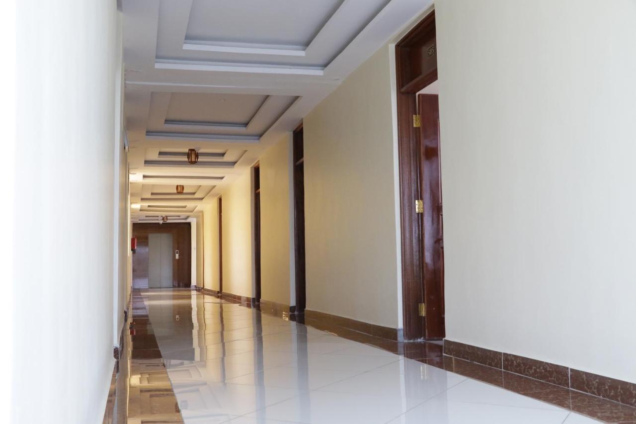 Claire De Lune Moonlight Hotel ناكورو المظهر الخارجي الصورة